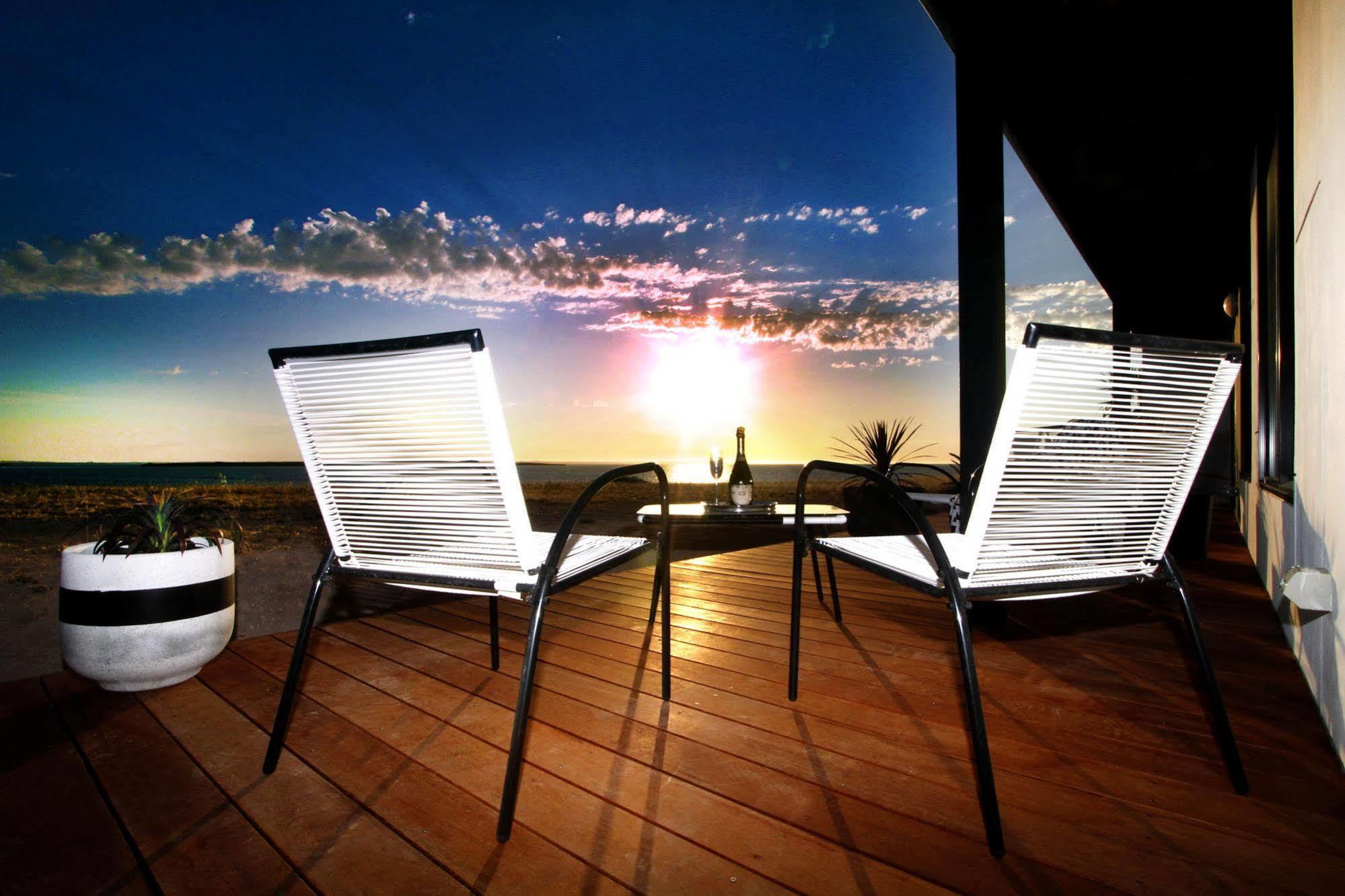 Perlubie Sea Bed & Breakfast Luaran gambar